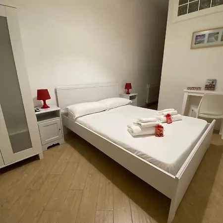 Manu's House Bed & Breakfast