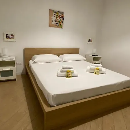 Bed & Breakfast Manu's House *