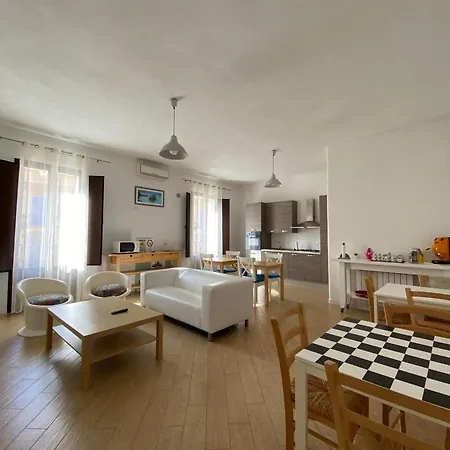 Bed & Breakfast Manu's House Porto Empedocle